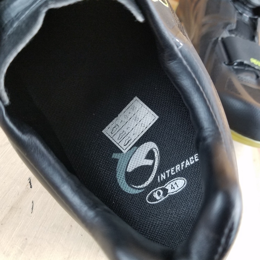 PEARL IZUMI Race RD IV Size (41 EU) Cycling Road Sneakers Shoes Carbon Triathlon - Picture 5 of 12